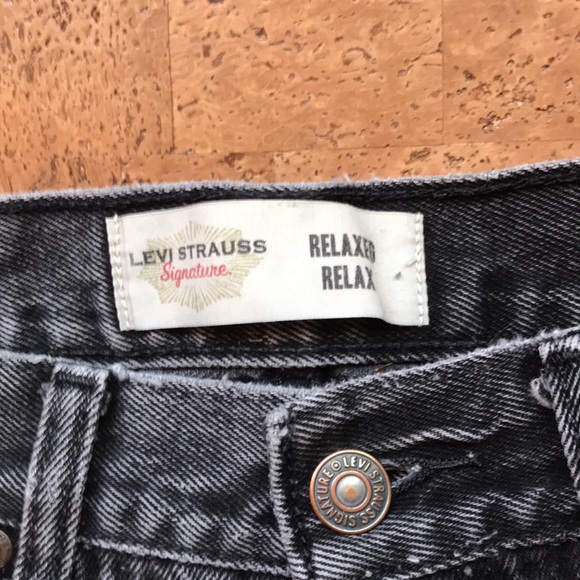 Vintage Levi’s faded black high waist 30 x 30 - Picture 2 of 7